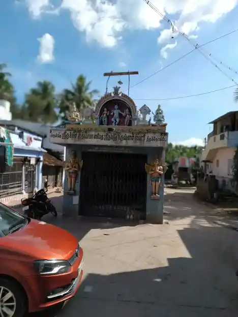 Arulmigu Navaneetha Krishnasamy Temple, Tenkarai - 625207 அருள்மிகு நவநீத கிருஷ்ண சாமி திருக்கோயில், தென்கரை - 625207, Madurai - Ancient Temple Architecture and History Image 3