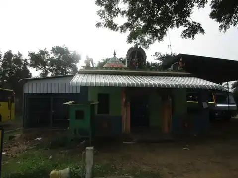Arulmigu Navaneetha Krishnasamy Temple, Tholuvur - 612804 அருள்மிகு நவநீதகிருஷ்ணசாமி திருக்கோயில், Tholuvur - 612804, Thiruvarur - Ancient Temple Architecture and History Image 2