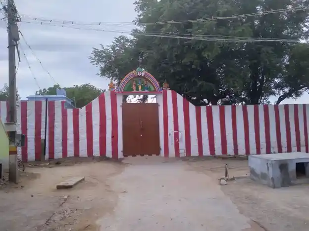 Arulmigu Navaneetha Krishnaswamy Temple, West Side In The Village, Vadakkanmarainadu - 626127