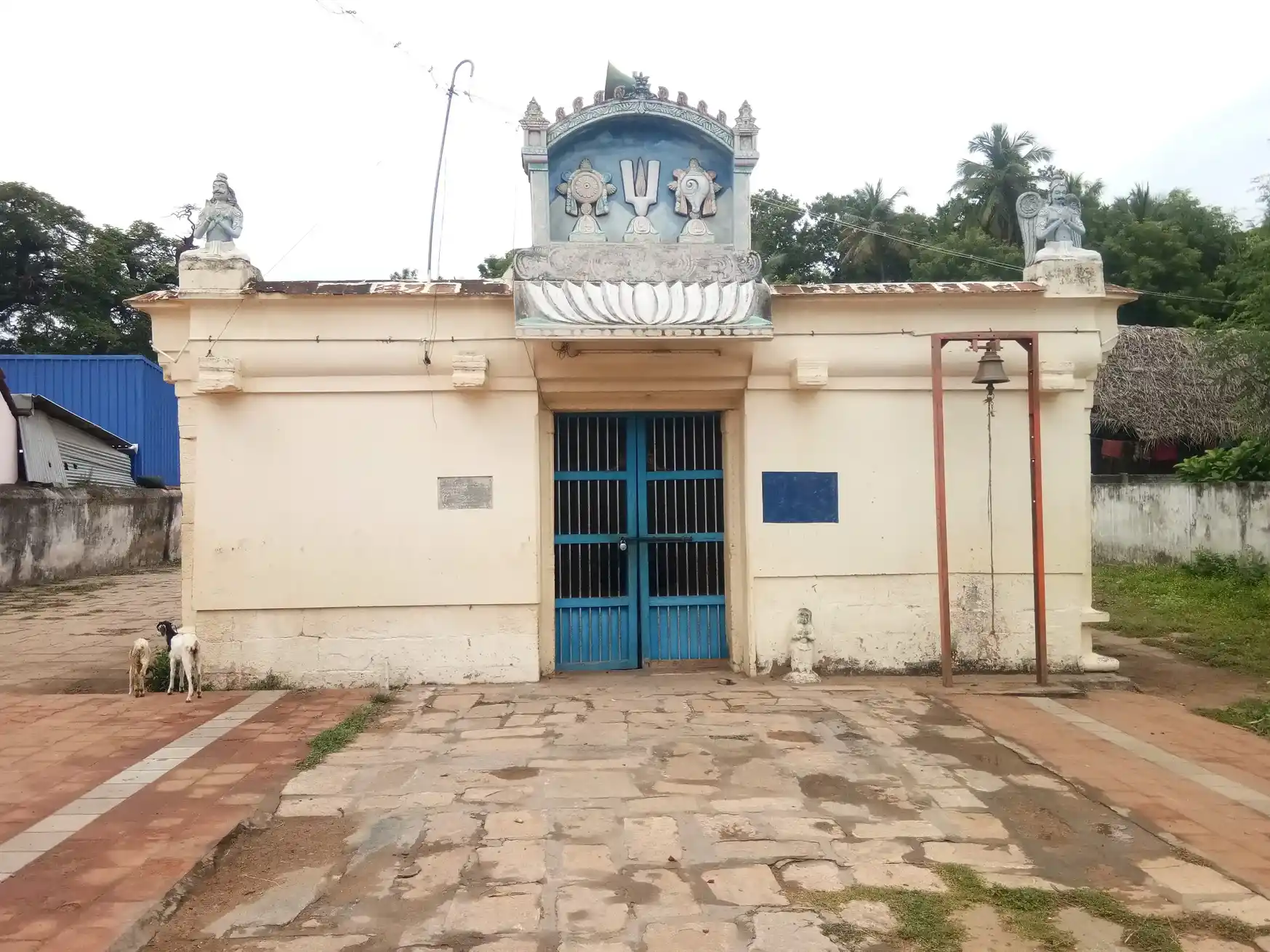 Arulmigu Navaneetha Perumal Temple, Vangarampettai - 614205