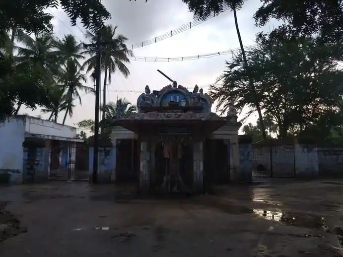 Arulmigu Navaneethakrishaperumal Temple, Arasalur - 621203 அருள்மிகு நவநீதகிருஷ்ண பெருமாள் திருக்கோயில், அரசலூர், அரசலூர் - 621203, Thiruchirappalli - Ancient Temple Architecture and History Image 6