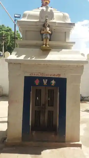 Arulmigu Navaneethakrishna Swamy Temple, Mela Neelathanallur - 627953 அருள்மிகு நவநீத கிருஷ்ணசுவாமி திருக்கோயில், Mela Neelathanallur - 627953, Tenkasi - Ancient Temple Architecture and History Image 4