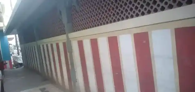 Arulmigu Navaneethakrishnan Temple, Solanvandan - 625214 அருள்மிகு நவநீத கிருஷ்ணனசாமி திருக்கோயில், Solanvandan - 625214, Madurai - Ancient Temple Architecture and History Image 4