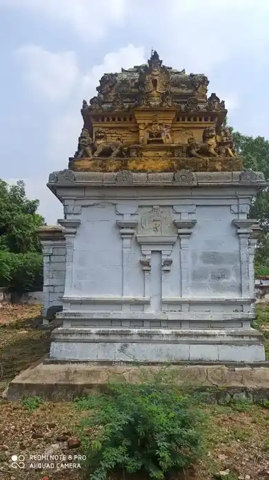 Arulmigu Navaneethakrishnasamy Temple, Manakkarai - 628601 அருள்மிகு நவநீதகிருஷ்ணசாமி திருக்கோயில், Manakkarai - 628601, Thoothukudi - Ancient Temple Architecture and History Image 6