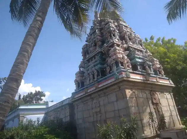 Arulmigu Navaneethakrishnasamy Temple, Nallamaram - 625702 Arulmigu Navaneethakrishnasamy Temple, Nallamaram - 625702, Madurai - Ancient Temple Architecture and History Image 2