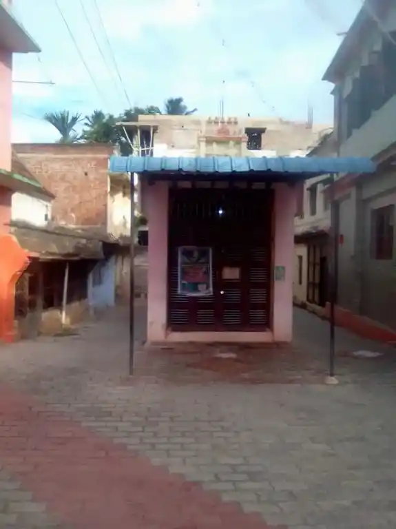 Arulmigu Navaneethakrishnaswamy Temple, Tenkasi - 627811