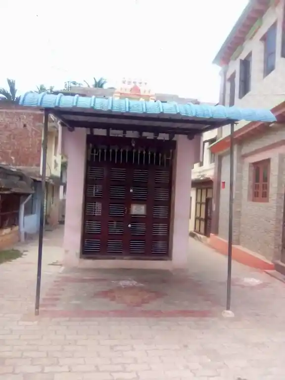 Arulmigu Navaneethakrishnaswamy Temple, Tenkasi - 627811 அருள்மிகு நவநீதகிருஷ்ணசுவாமி திருக்கோயில், Tenkasi - 627811, Tenkasi - Ancient Temple Architecture and History Image 2