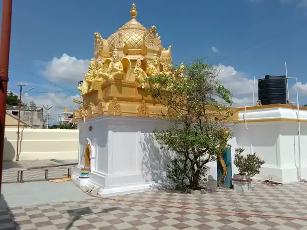 Arulmigu Navaneethavenugopalaswamy Temple, Dhawlathapath, Krishnagiri - 635001 Temple