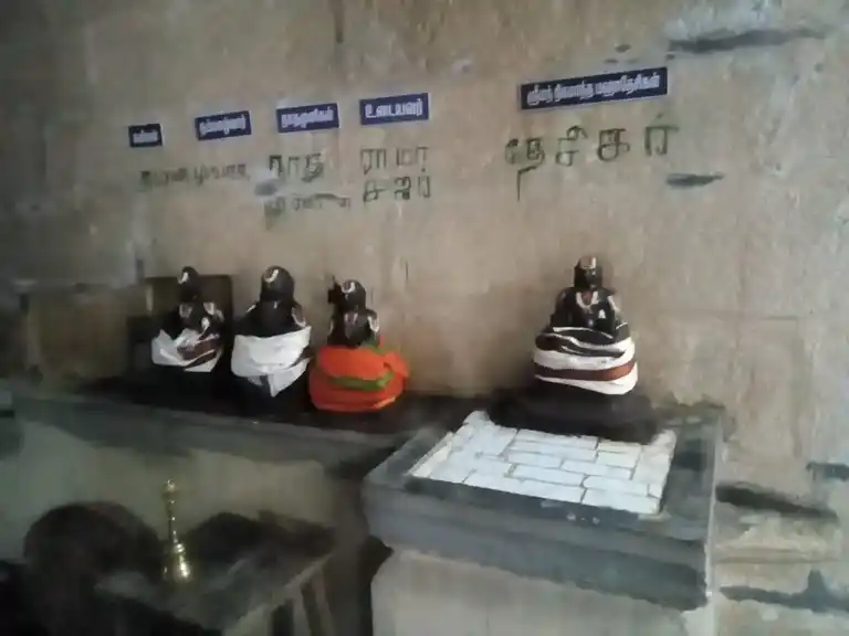 Arulmigu Navanithakrishnasamy Temple, Aaviyur - 605757 அருள்மிகு நவநீதகிருஷ்ணசுவாமி திருக்கோயில், ஆவியூர் - 605757, Kallakurichi - Ancient Temple Architecture and History Image 6