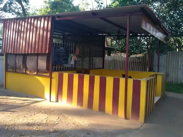 Arulmigu Navarathna Vinayakar Temple, Pollachi - 642001 அருள்மிகு நவரத்தினவிநாயகர் திருக்கோயில், பொள்ளாச்சி - 642001, Coimbatore - Ancient Temple Architecture and History Image 3