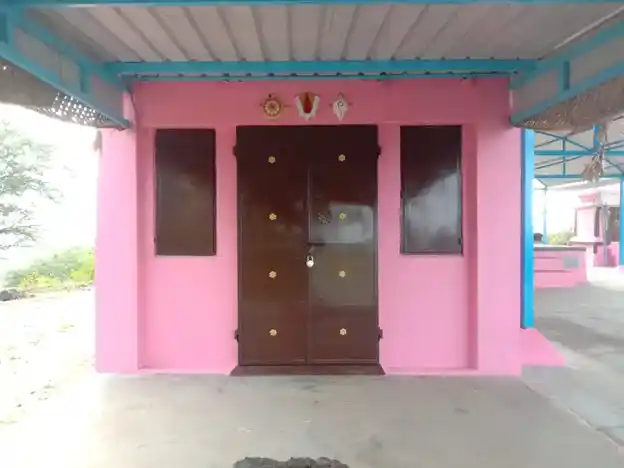 Arulmigu Navilkuttai Perumal Temple, Thethipalayam - 641010 அருள்மிகு நவில்குட்டை பெருமாள் திருக்கோயில், தீத்திபாளையம் - 641010, Coimbatore - Ancient Temple Architecture and History Image 5