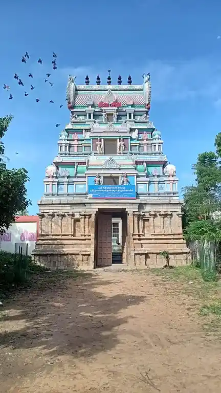 Arulmigu Nayan Varathi Swarar Temple, Kankoduthavanidham - 610102 அருள்மிகு நயன வரதீஸ்வரர் திருக்கோயில், கண்கொடுத்தவனிதம் - 610102, Thiruvarur - Ancient Temple Architecture and History Image 4