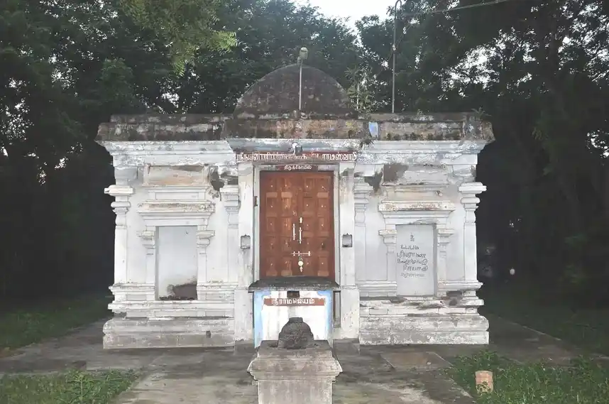 Arulmigu Nayanaparipuranaperumal Temple, Erakaram - 612303 Arulmigu Nayanaparipuranaperumal Temple, Erakaram - 612303, Thanjavur - Ancient Temple Architecture and History Image 3