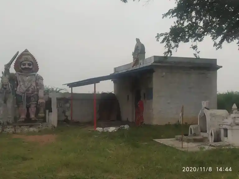 Arulmigu Nayanmar Temple, Kannudaiyanpatti - 621306 Arulmigu Nayanmar Temple, Kannudaiyanpatti - 621306, Thiruchirappalli - Ancient Temple Architecture and History Image 4