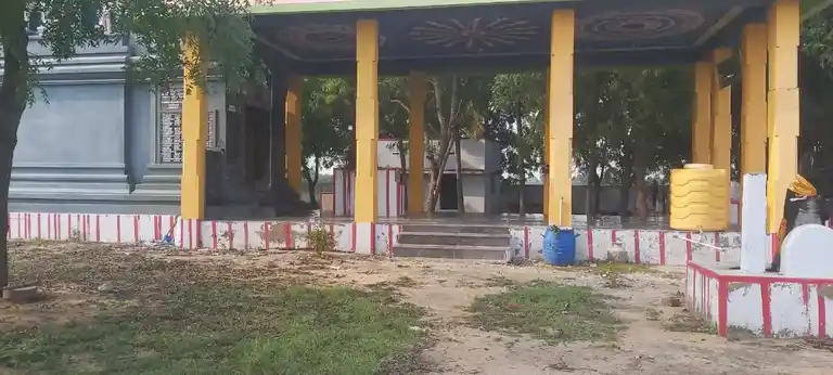 Arulmigu Neela Mega Iyyanar Temple, Nambipuram - 628720 அருள்மிகு நீலமேக ஐயனார் திருக்கோயில், Nambipuram - 628720, Thoothukudi - Ancient Temple Architecture and History Image 2