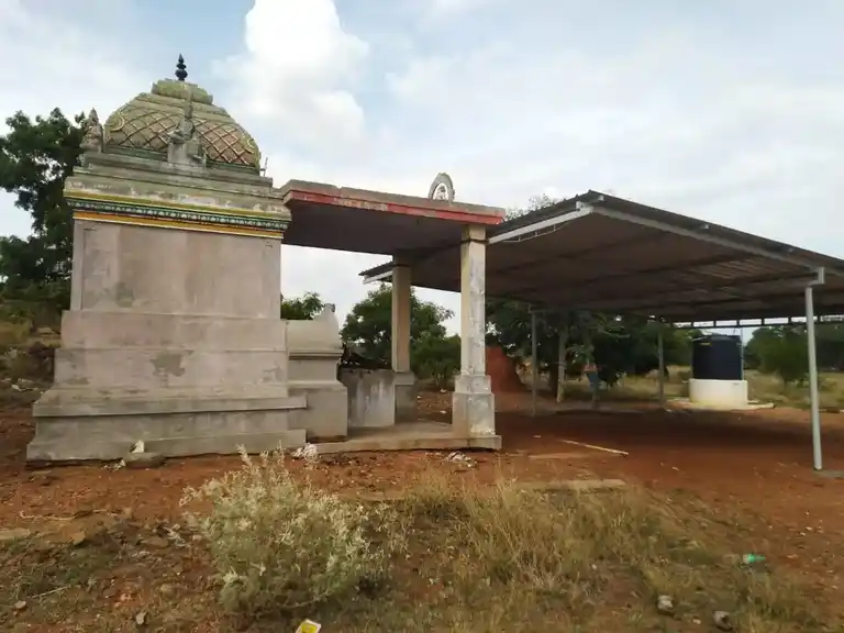 Arulmigu Neelagiri Velayuthaswamy Temple, Anaipalayam - 639202 அருள்மிகு நீலகிரி வேலாயுதசுவாமி திருக்கோயில், Anaipalayam - 639202, Karur - Ancient Temple Architecture and History Image 4