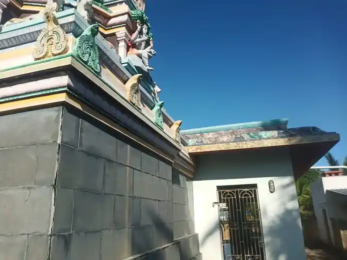 Arulmigu Neelakanda Pillaiyar Temple, Pudukudi - 614017 அருள்மிகு நீலகண்டபிள்ளையார் திருக்கோயில், Pudukudi - 614017, Thiruvarur - Ancient Temple Architecture and History Image 3