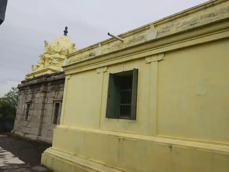 Arulmigu Neelakandeshwarar Temple, Adaiyapulam - 632301 அருள்மிகு நீலகண்டேஸ்வரர் திருக்கோயில், Adaiyapulam - 632301, Tiruvannamalai - Ancient Temple Architecture and History Image 4