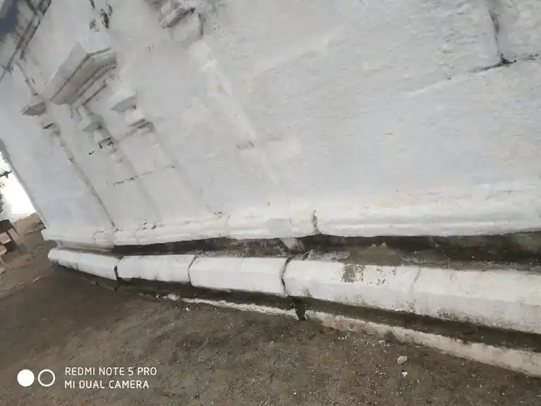 Arulmigu Neelakandeshwarar Temple, Kanjikovil - 638116 அருள்மிகு நீலகண்டேஸ்வரர் மற்றும் வரதராஜப் பெருமாள் திருக்கோயில், காஞ்சிக்கோவில் - 638116, Erode - Ancient Temple Architecture and History Image 10