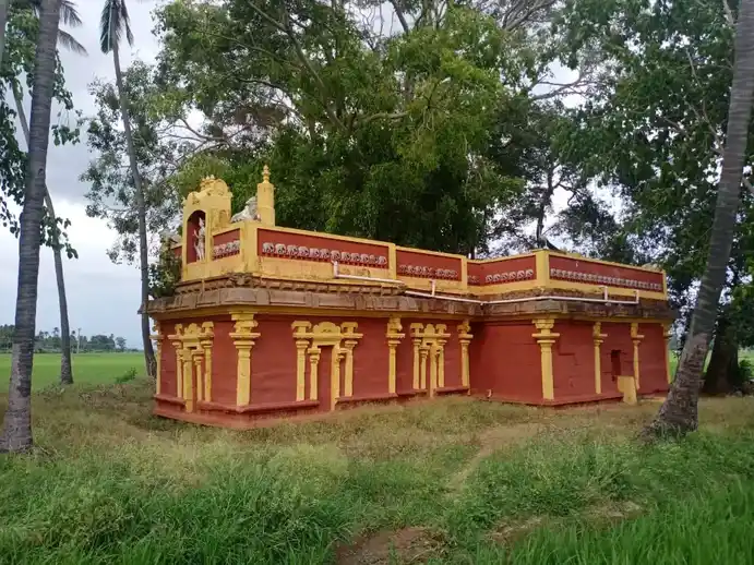 Arulmigu Neelakandeswarar Temple, C.Pudhupatti - 626424 அருள்மிகு நீலகண்டேஸ்வரர் திருக்கோயில், C.புதுப்பட்டி - 626424, Theni - Ancient Temple Architecture and History Image 5