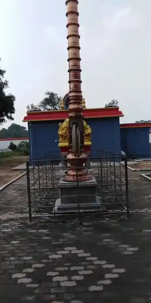 Arulmigu Neelakandeswarar Temple, Inside The Village, Ayalaur - 602001 அருள்மிகு நீலகண்டேஸ்வரர் திருக்கோயில், Inside The Village, Ayalaur - 602001, Tiruvallur - Ancient Temple Architecture and History Image 17