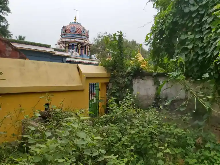 Arulmigu Neelakandeswarar Temple, Kavasampattu - 632204 அருள்மிகு நீலகண்டேஸ்வரர் திருக்கோயில், கவசம்பட்டு - 632204, Vellore - Ancient Temple Architecture and History Image 11