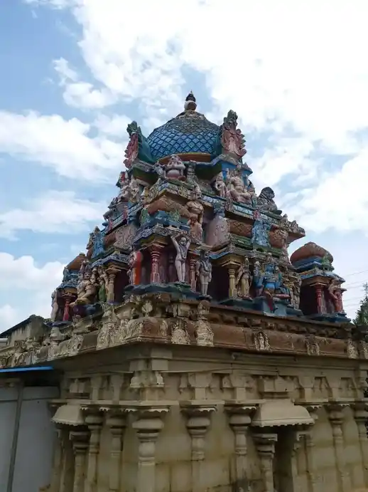 Arulmigu Neelakandeswarar Temple, Kullapuram - 625562 அருள்மிகு நீலகண்டேஸ்வரர் திருக்கோயில், Kullapuram - 625562, Theni - Ancient Temple Architecture and History Image 2