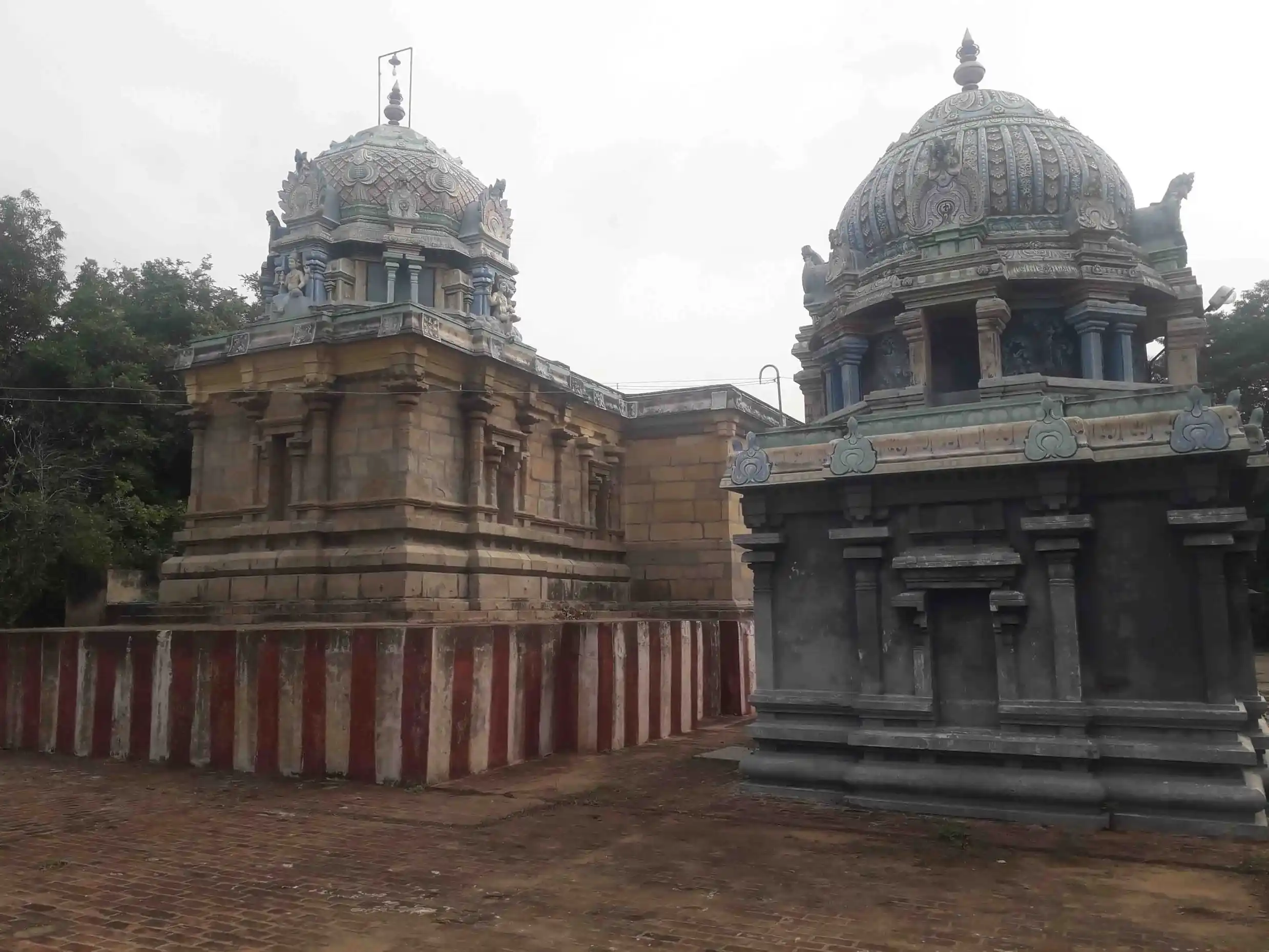 Arulmigu Neelakandeswarar Temple, Manelmedu - 609202 Arulmigu Neelakandeswarar Temple, மணல்மேடு - 609202, Mayiladuthurai - Ancient Temple Architecture and History Image 13