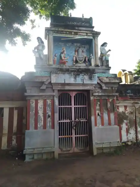 Arulmigu Neelakandeswarar Temple, Mannargudi, Mannargudi - 614001 அருள்மிகு நீலகண்டேஸ்வரர் திருக்கோயில், மன்னார்குடி - 614001, Thiruvarur - Ancient Temple Architecture and History Image 9