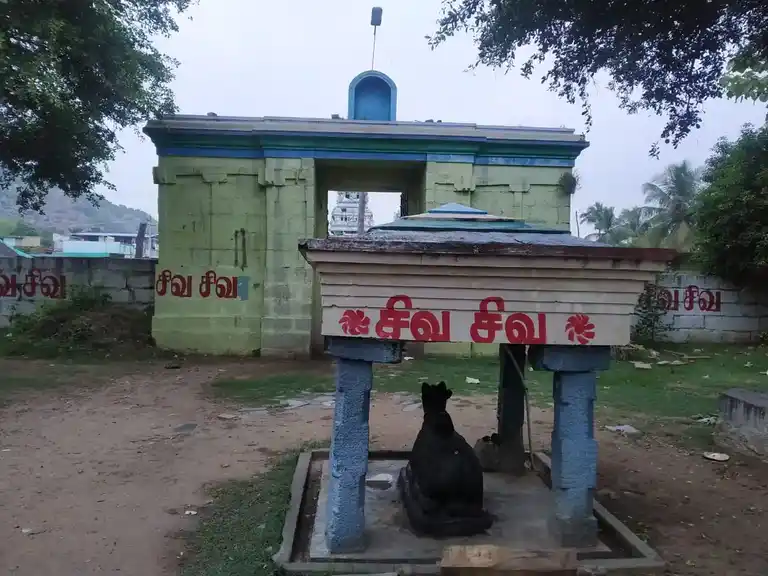 Arulmigu Neelakandeswarar Temple, Vedal - 604501 அருள்மிகு நீலகண்டேஸ்வரர் திருக்கோயில், வேடல் - 604501, Tiruvannamalai - Ancient Temple Architecture and History Image 2