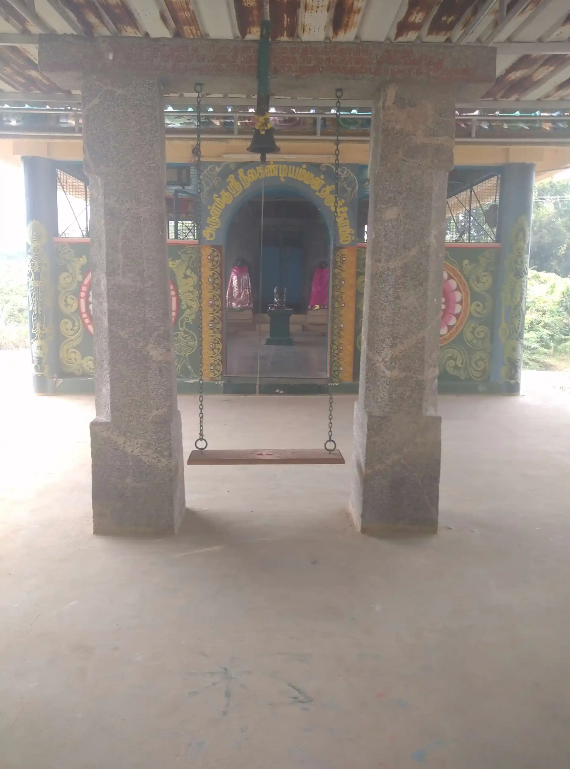 Arulmigu Neelakandiamman Temple, Thirumuruganpoondi, Avinashi - 641652 Arulmigu Neelakandiamman Temple, Thirumuruganpoondi, Avinashi - 641652, Tiruppur - Ancient Temple Architecture and History Image 6