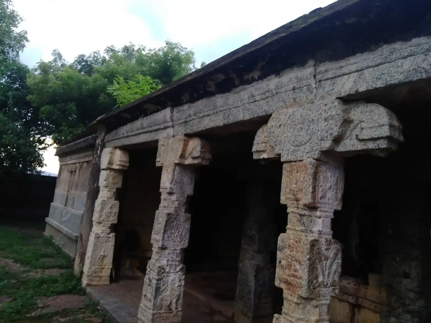 Arulmigu Neelakendeswarar Temple, Allikkuzhi - 602023
