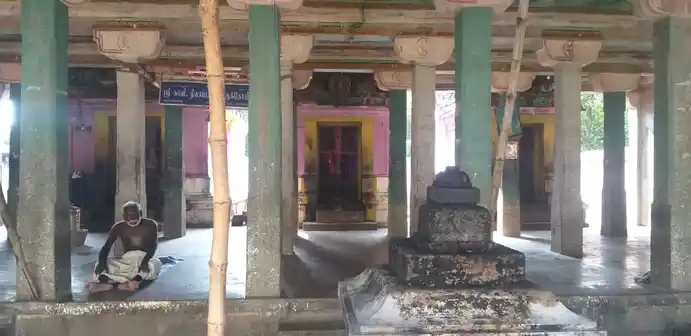 Arulmigu Neelambal, Kaliyamman, Mariyamman, Chokkanathar Temple, Aalangudi - 609801 Temple