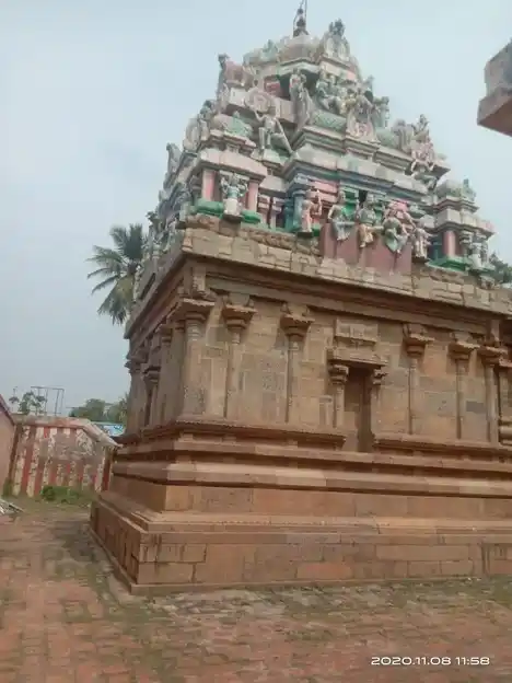 Arulmigu Neelamega Perumal Temple, Vennar Bank, Thanjavur - 613003 அருள்மிகு நீலமேகப்பெருமாள் திருக்கோயில், Vennar Bank, Thanjavur - 613003, Thanjavur - Ancient Temple Architecture and History Image 6