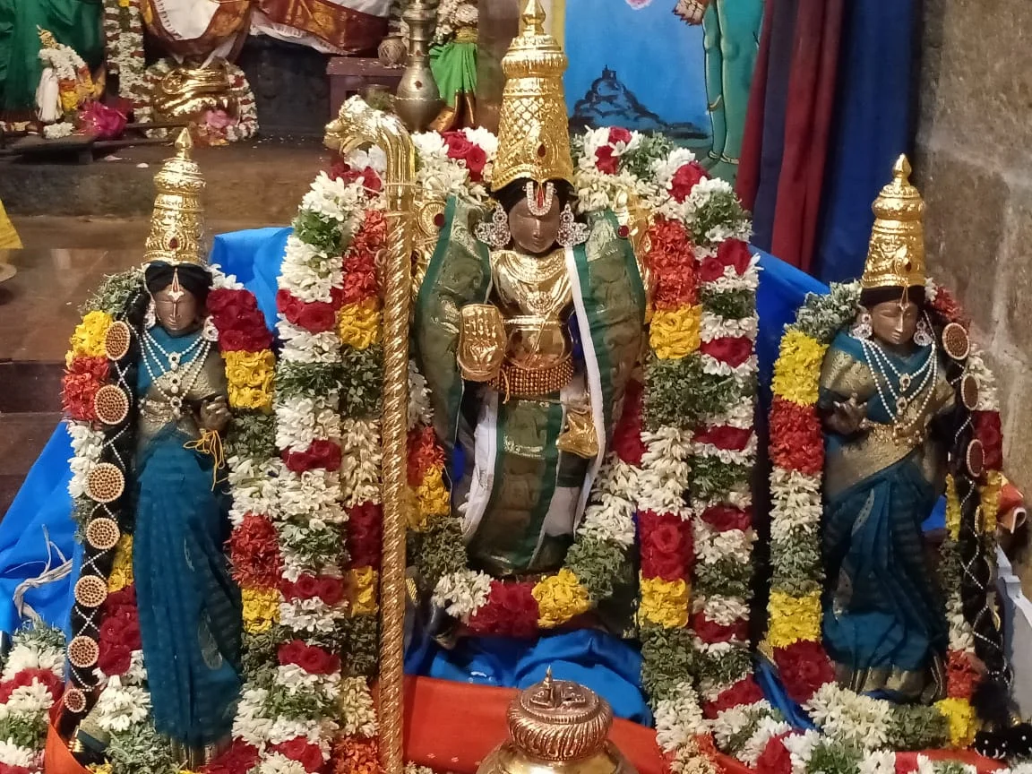 அருள்மிகு நீலமேகப்பெருமாள் திருக்கோயில், Vennar Bank, Thanjavur - 613003 - Main View