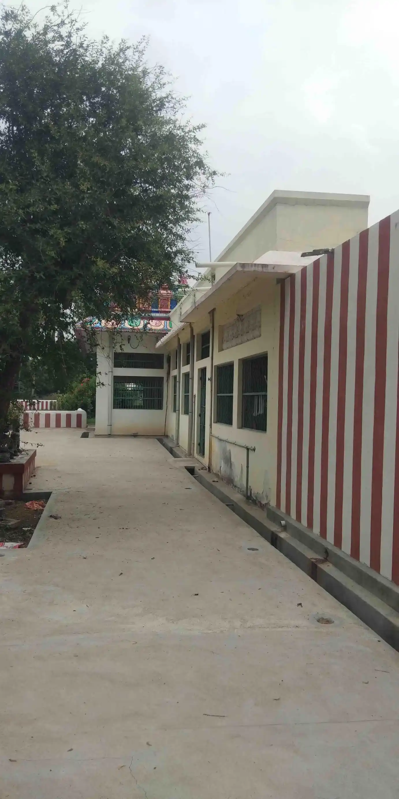 Arulmigu Neelameka Swamy Temple, Kulumani - 639103 Arulmigu Neelameka Swamy Temple, Kulumani - 639103, Thiruchirappalli - Ancient Temple Architecture and History Image 2