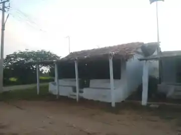 Arulmigu Neeliamman Temple, Emmampoondi - 634950 அருள்மிகு நீலியம்மன் திருக்கோயில், Emmampoondi - 634950, Erode - Ancient Temple Architecture and History Image 3