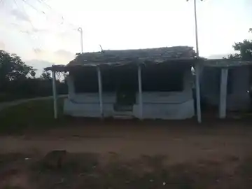 Arulmigu Neeliamman Temple, Emmampoondi - 634950 அருள்மிகு நீலியம்மன் திருக்கோயில், Emmampoondi - 634950, Erode - Ancient Temple Architecture and History Image 4