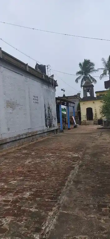 Arulmigu Neenearinathar Temple, Thandalaichery - 614713