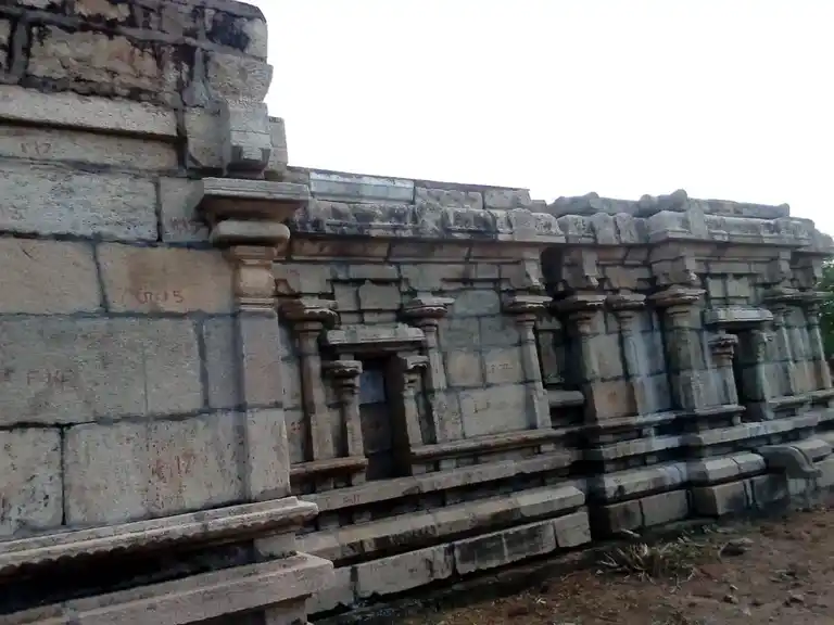 Arulmigu Neivelinaathaswamy Temple, Neivatthali - 614624 அருள்மிகு நெய்வேலிநாத சுவாமி திருக்கோயில், Neivatthali - 614624, Pudukkottai - Ancient Temple Architecture and History Image 2