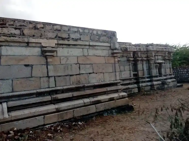 Arulmigu Neivelinaathaswamy Temple, Neivatthali - 614624 அருள்மிகு நெய்வேலிநாத சுவாமி திருக்கோயில், Neivatthali - 614624, Pudukkottai - Ancient Temple Architecture and History Image 3