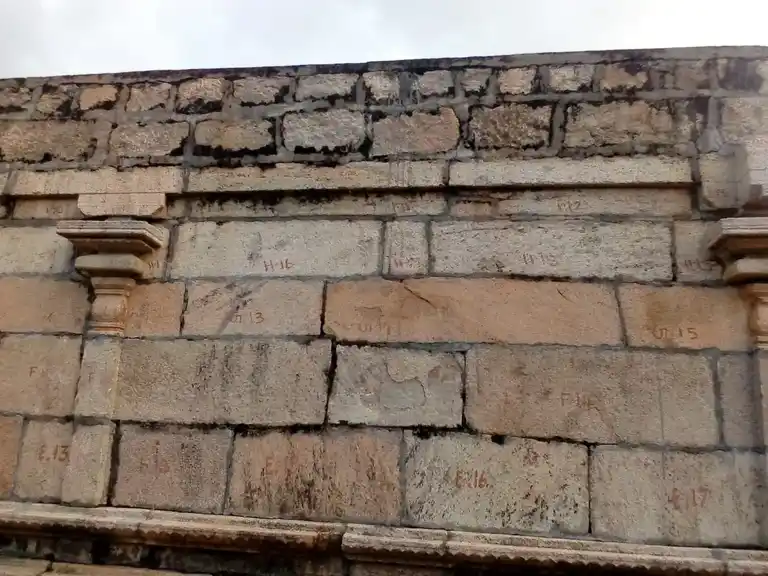 Arulmigu Neivelinaathaswamy Temple, Neivatthali - 614624 அருள்மிகு நெய்வேலிநாத சுவாமி திருக்கோயில், Neivatthali - 614624, Pudukkottai - Ancient Temple Architecture and History Image 4