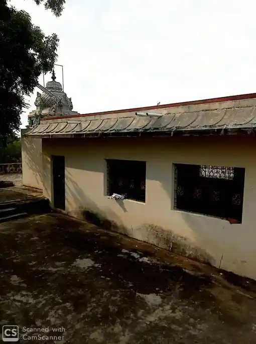 Arulmigu Nelaperumal Temple, Varatharajapuram - 637013 அருள்மிகு நிலபெருமாள் திருக்கோயில், Varatharajapuram - 637013, Namakkal - Ancient Temple Architecture and History Image 2