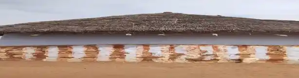 Arulmigu Nellamparai Mariamman Temple, Nellamparai - 624703 அருள்மிகு நெல்லம்பாறை மாரியம்மன் கோயில், Nellamparai - 624703, Dindigul - Ancient Temple Architecture and History Image 2