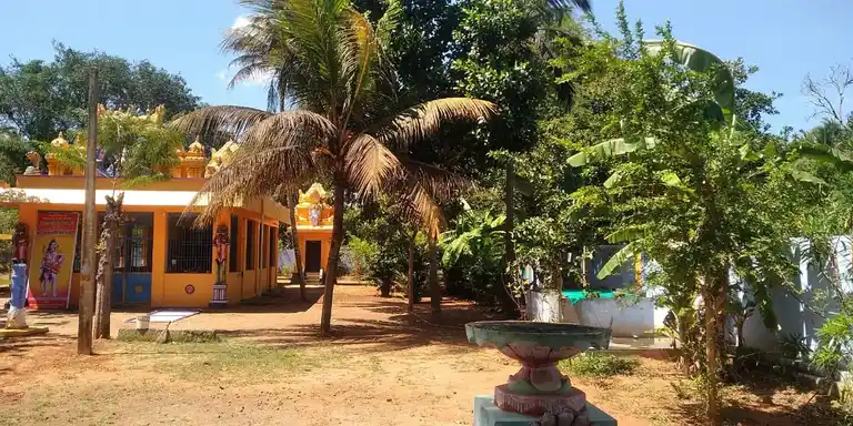 Arulmigu Nenaithakathai Muditha Vinayagar Temple, Rajakamangalam - 629502 அருள்மிகு நினைத்த கதை முடித்த விநாயகர் திருக்கோயில், Rajakamangalam - 629502, Kanyakumari - Ancient Temple Architecture and History Image 4