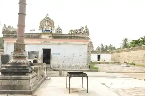 Arulmigu Nerthirotharakeswarar Temple, Panayapuram - 605601 அருள்மிகு நேர்த்ரோதாரகேஸ்வரர் திருக்கோயில், பனையபுரம் - 605601, Viluppuram - Ancient Temple Architecture and History Image 6