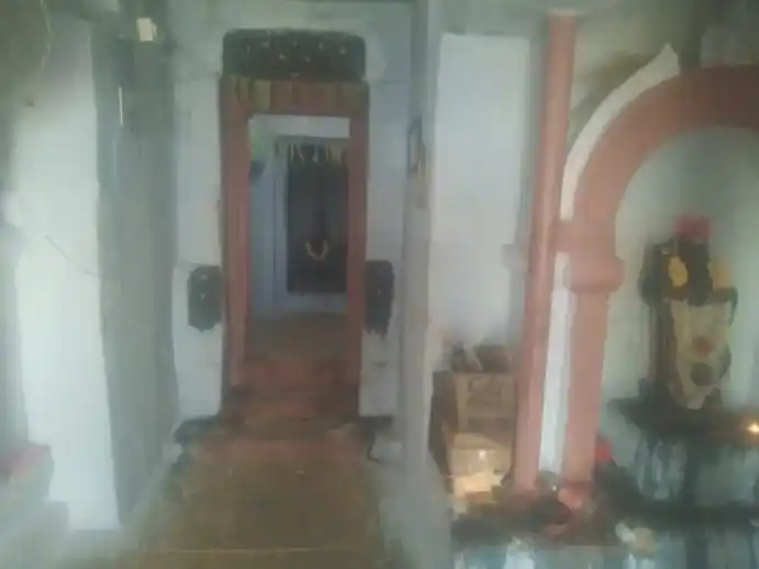 Arulmigu Nirmaleswarar Temple, Ponnivadi - 638673 அருள்மிகு நிர்மலேஸ்வரர் திருக்கோயில், Ponnivadi - 638673, Tiruppur - Ancient Temple Architecture and History Image 2