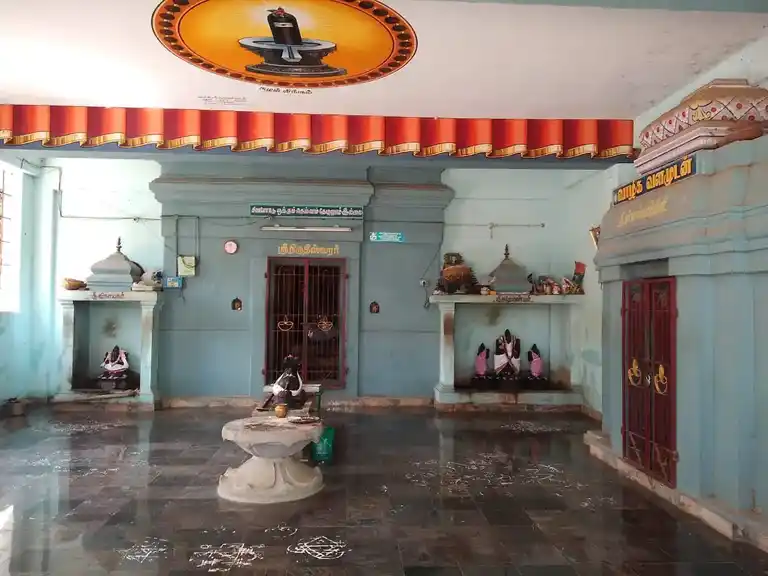 Arulmigu Niruthipureeswarar Temple, Pulavanatham - 612801 நிருதிபுரீஸ்வரர் திருக்கோயில், புலவர்நத்தம் - 612801, Thiruvarur - Ancient Temple Architecture and History Image 3