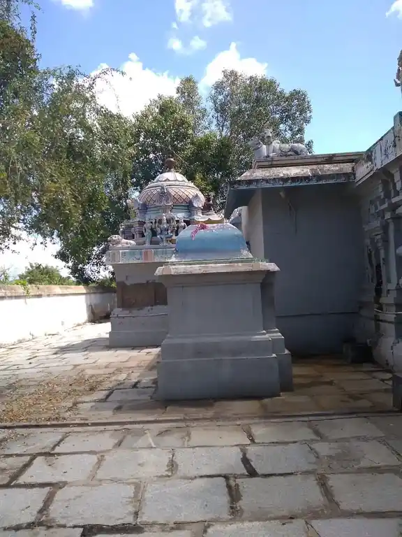 Arulmigu Niruthipureeswarar Temple, Pulavanatham - 612801 நிருதிபுரீஸ்வரர் திருக்கோயில், புலவர்நத்தம் - 612801, Thiruvarur - Ancient Temple Architecture and History Image 5