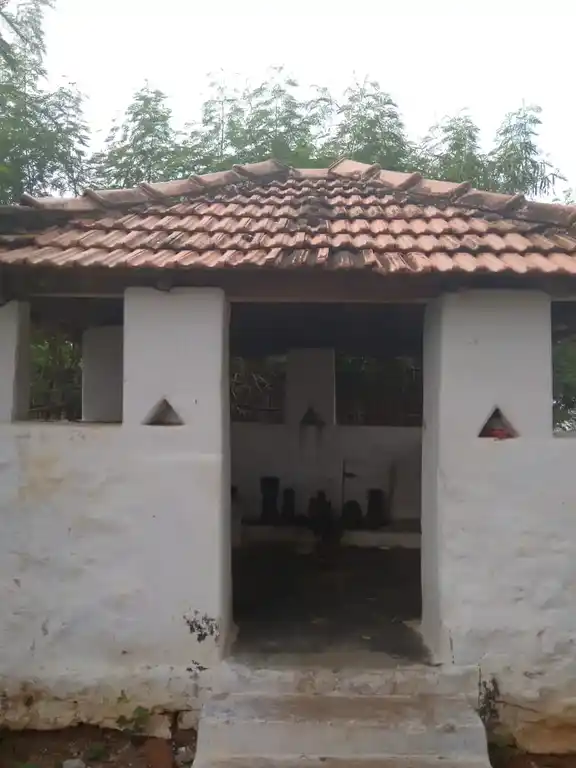 Arulmigu Nochipatti Vinayagar Temple, Notchipatty - 624620 அருள்மிகு நொச்சிப்பட்டி விநாயகர் திருக்கோயில், Notchipatty - 624620, Dindigul - Ancient Temple Architecture and History Image 5